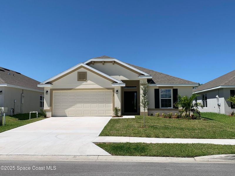 Image 13 of a home in St. John Preserve. Image 13 of a home in St. John Preserve.