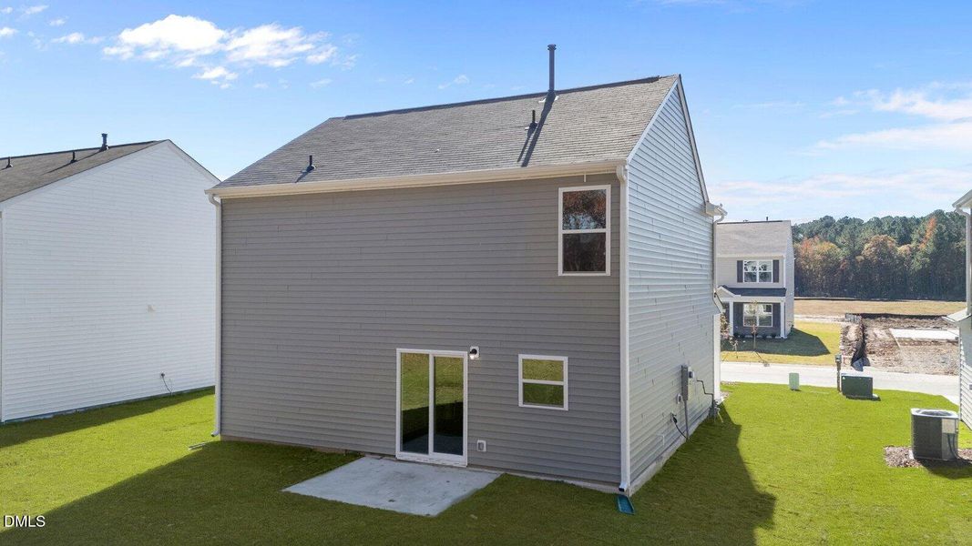 7-custom-DJI_20251106124829_0424_D_1