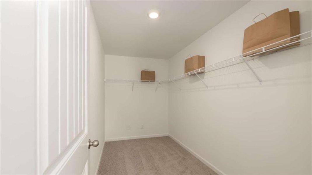 Spacious, unfurnished interior of a new home in Rosewood Farms, Acworth (Image 18).