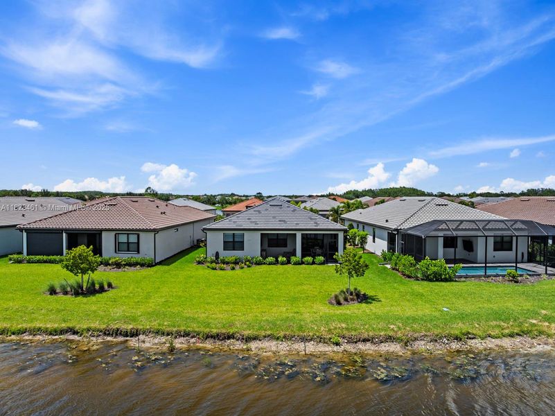 Image 37 of a home in Del Webb Naples.