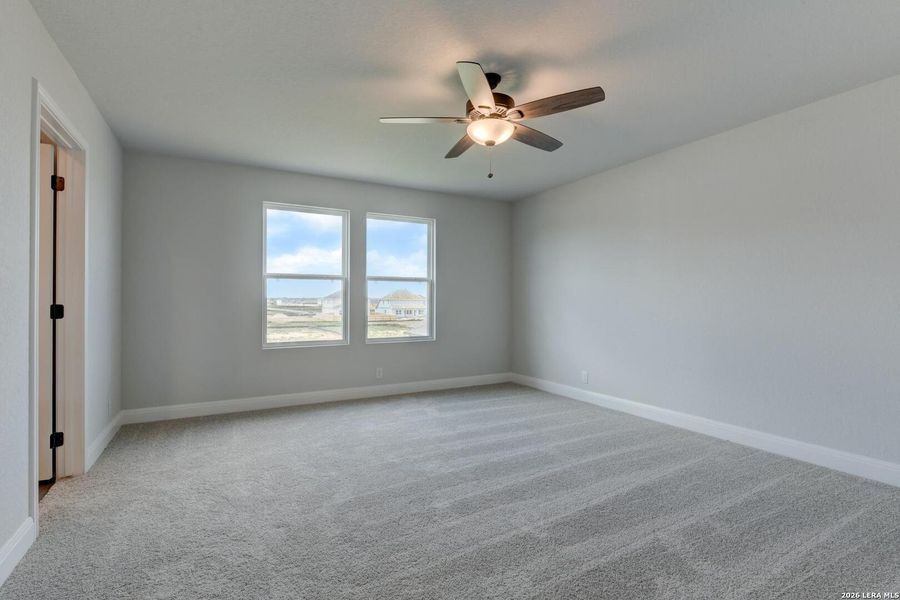 Spacious, unfurnished interior of a new home in Saddlebrook Ranch, Schertz (Image 18).