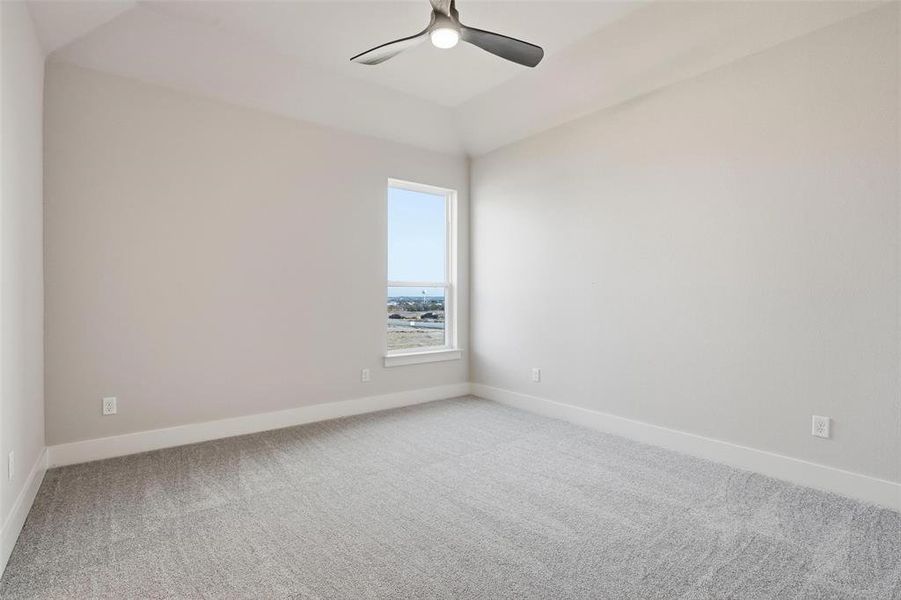 Spacious, unfurnished interior of a new home in Aledo Heights - Aledo ISD, Annetta South (Image 36).