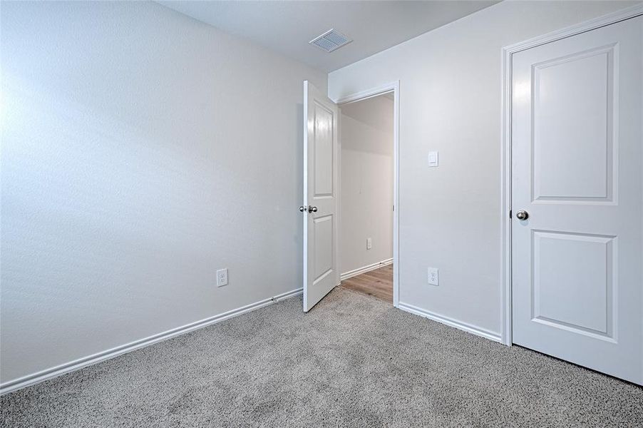 Spacious, unfurnished interior of a new home in , Princeton (Image 22).