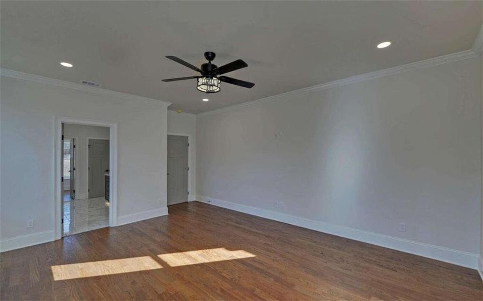 Spacious, unfurnished interior of a new home in , Clarkesville (Image 54).
