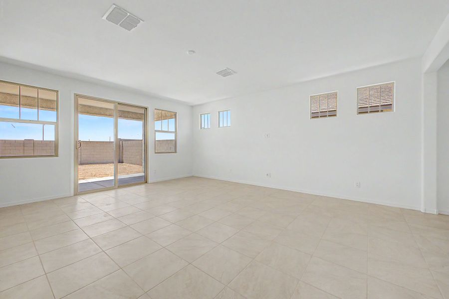 Spacious, unfurnished interior of a new home in Las Ventanas, Goodyear (Image 14). Spacious, unfurnished interior of a new home in Las Ventanas, Goodyear (Image 14).