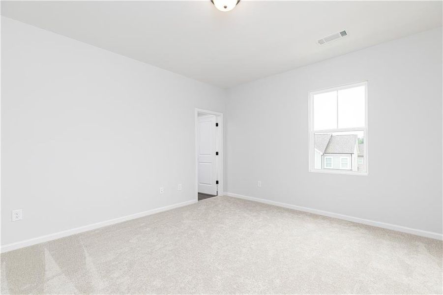Spacious, unfurnished interior of a new home in Madison at Buice Lake, Acworth (Image 13). Spacious, unfurnished interior of a new home in Madison at Buice Lake, Acworth (Image 13).