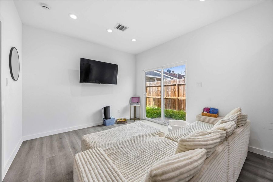 Furnished interior view inside a new home in , Houston (Image 12).