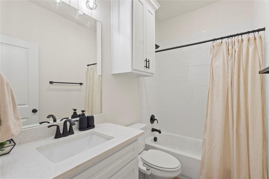 Furnished interior view inside a new home in , Lone Oak (Image 10).