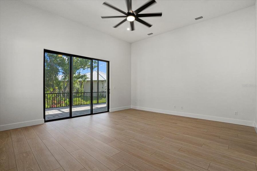Spacious, unfurnished interior of a new home in , Nokomis (Image 29).