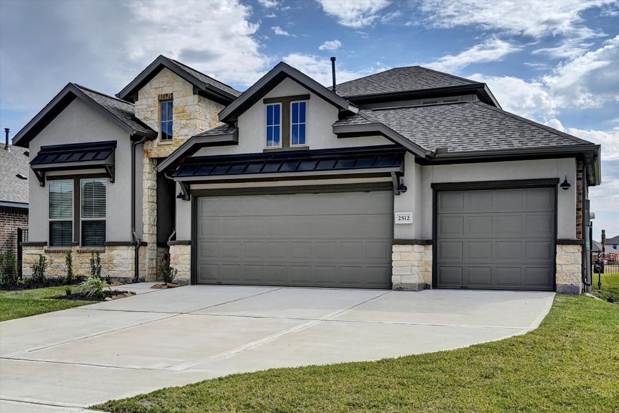 Image 7 of a home in Lago Mar  50'  &  55'.