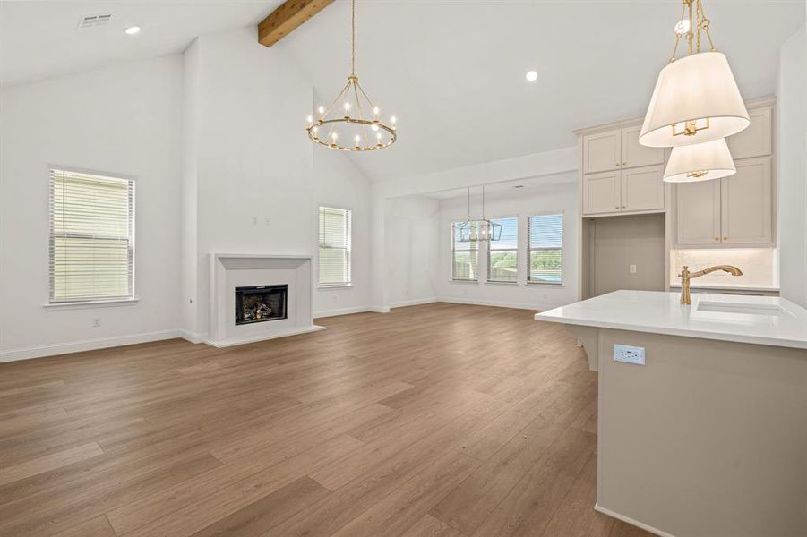 Spacious, unfurnished interior of a new home in The Bluffs at Parks of Aledo, Aledo (Image 18).