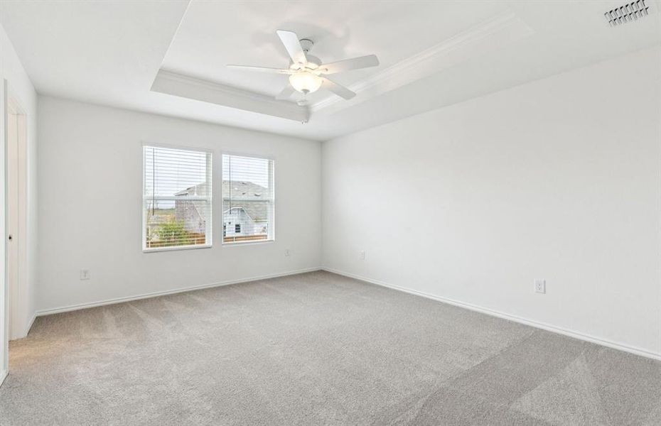 Spacious owner's suite with private bath Spacious owner's suite with private bath