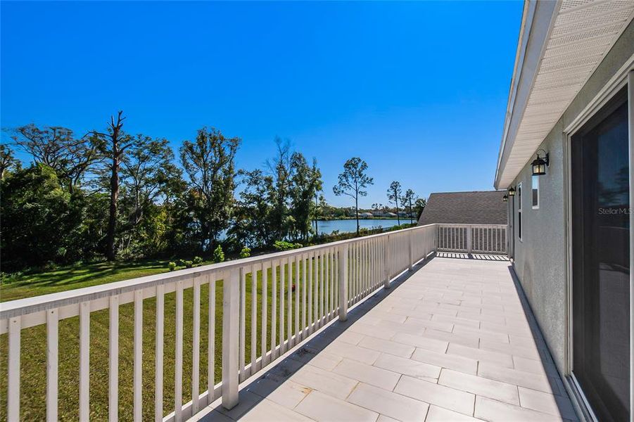 Exterior details and patio area of a home in Blue Diamond , Orlando (Image 3). Exterior details and patio area of a home in Blue Diamond , Orlando (Image 3).