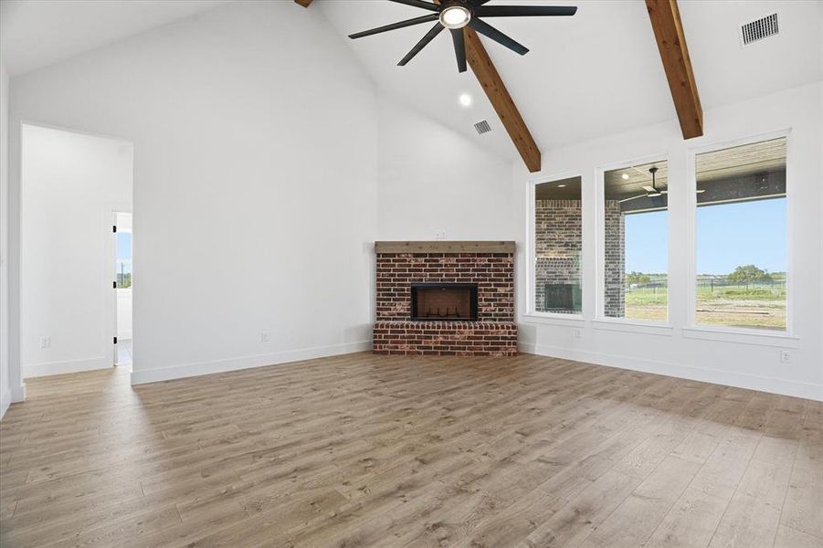 Spacious, unfurnished interior of a new home in , Springtown (Image 27).