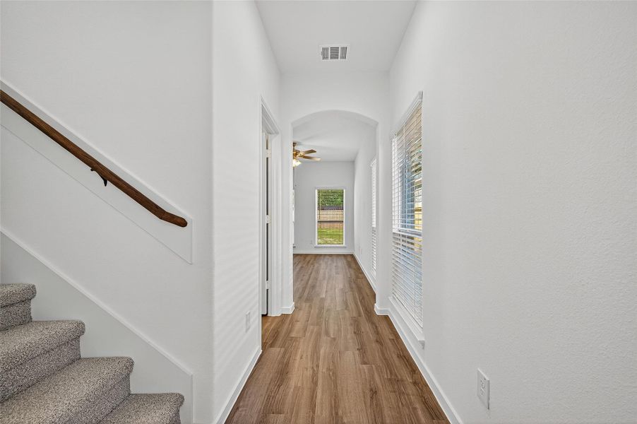 Spacious, unfurnished interior of a new home in Mill Creek Trails, Magnolia (Image 38).