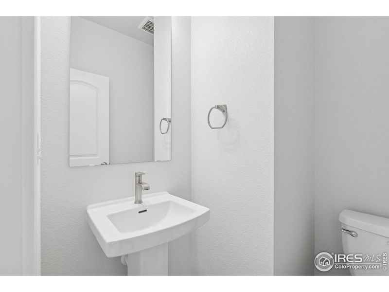 Image 36 of a home in .