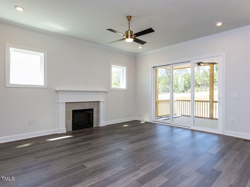 008-1280x960-living-room 008-1280x960-living-room