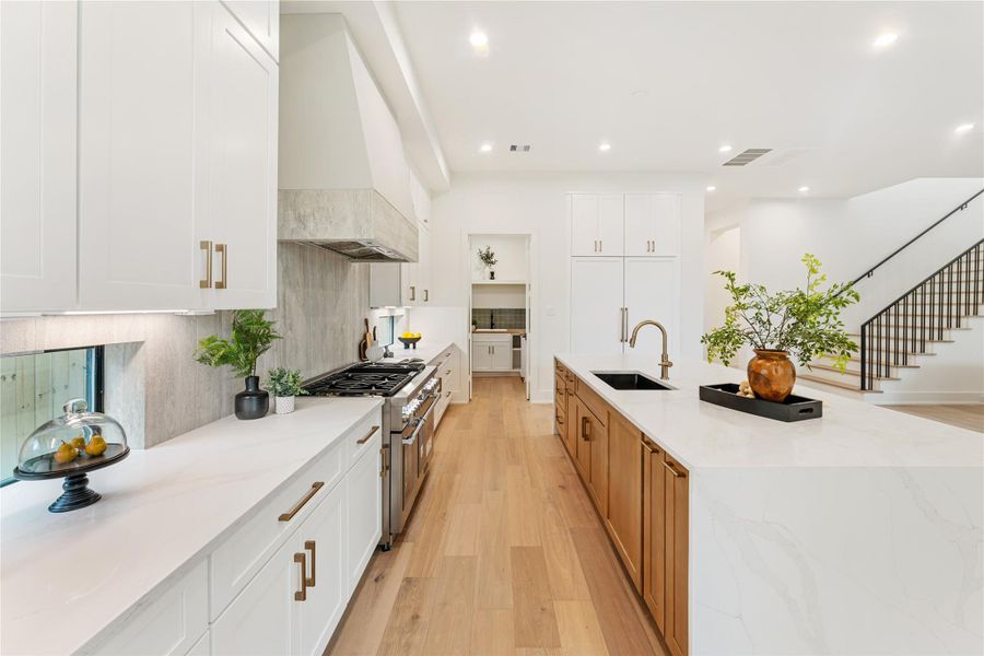 Furnished interior view inside a new home in , Houston (Image 9).