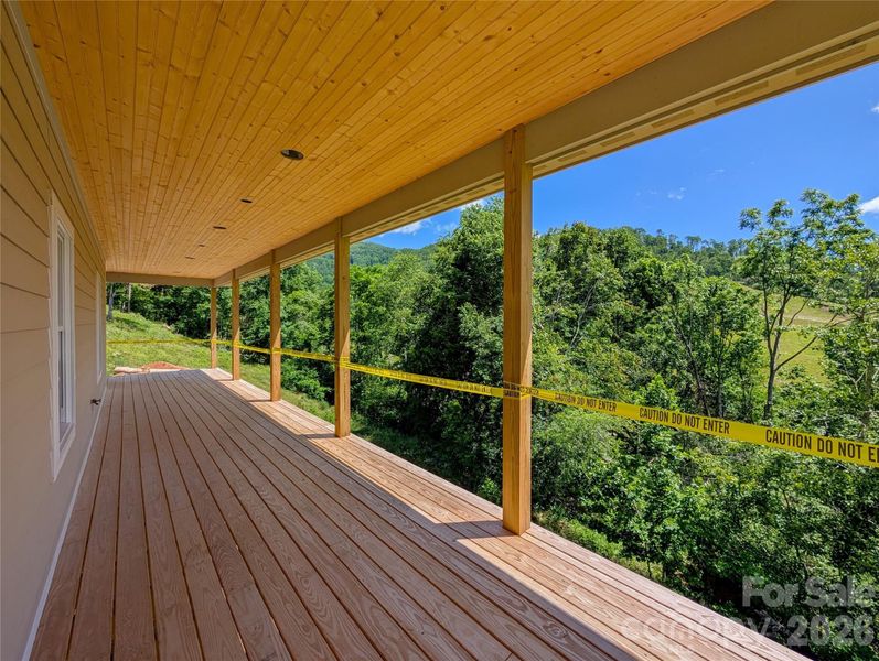 Exterior details and patio area of a home in , Burnsville (Image 18).