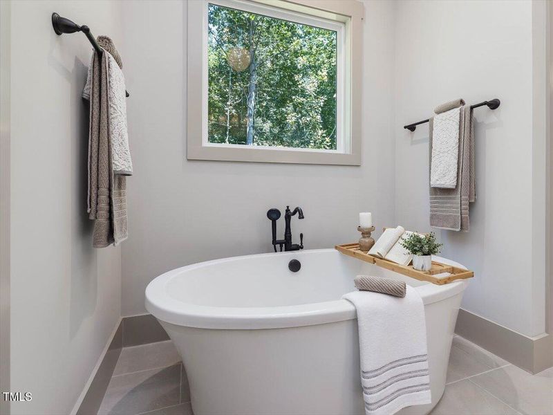 045-Primary Bathroom 045-Primary Bathroom