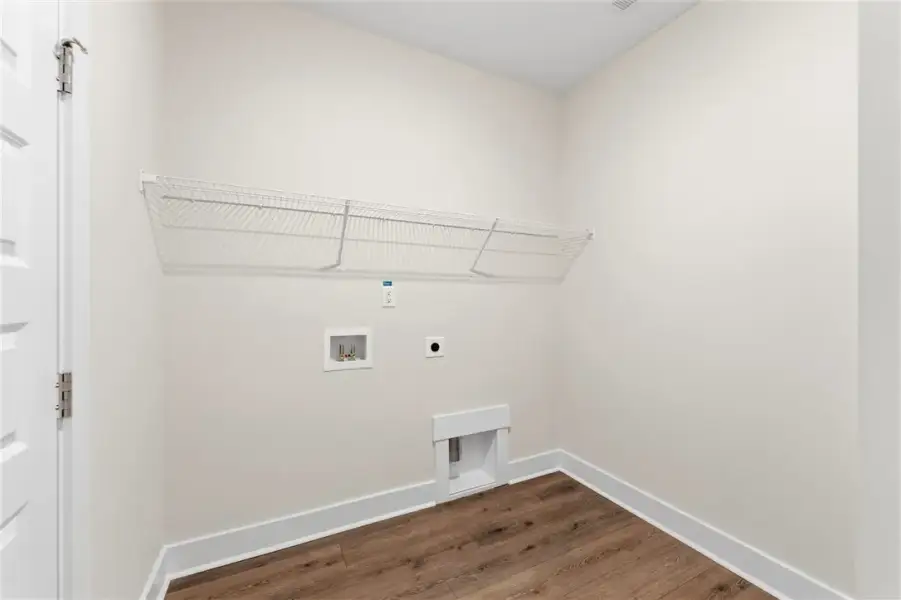 Spacious, unfurnished interior of a new home in Saratoga Oaks, Williamston (Image 35). Spacious, unfurnished interior of a new home in Saratoga Oaks, Williamston (Image 35).