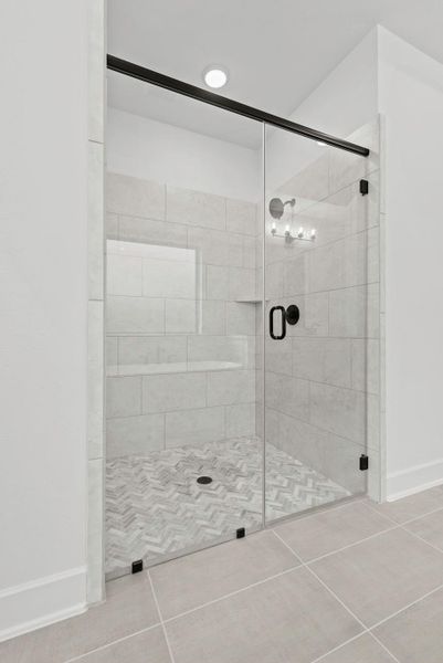 Representative image. Features, specifications, selections and colors may vary. Representative image. Features, specifications, selections and colors may vary.