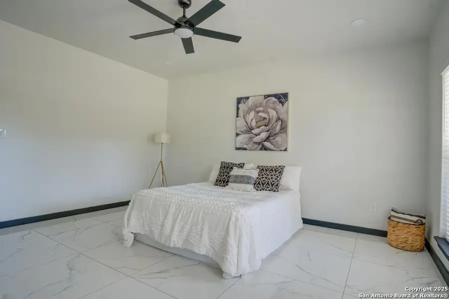 Furnished interior view inside a new home in , Natalia (Image 10).