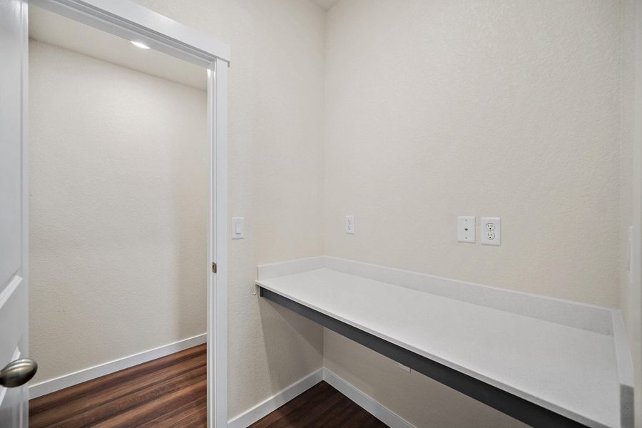 Spacious, unfurnished interior of a new home in Aspen Ranch, Fountain (Image 14). Spacious, unfurnished interior of a new home in Aspen Ranch, Fountain (Image 14).