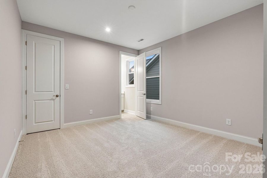 Spacious, unfurnished interior of a new home in , Charlotte (Image 33).