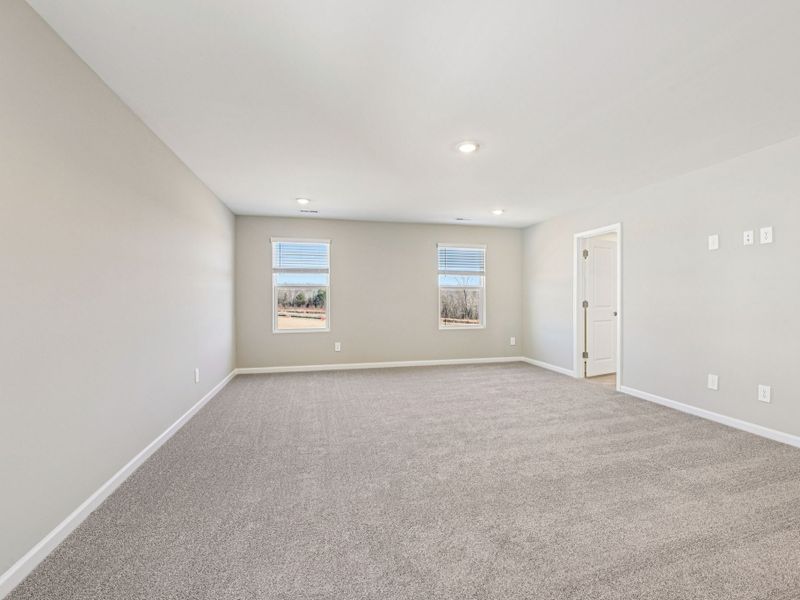 Spacious, unfurnished interior of a new home in Watkins Glen, Raleigh (Image 17). Spacious, unfurnished interior of a new home in Watkins Glen, Raleigh (Image 17).