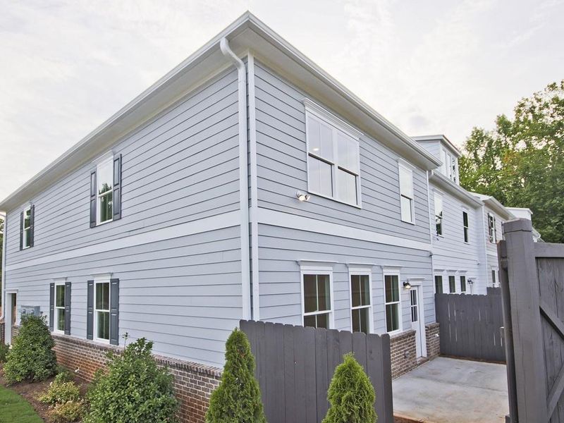 Exterior details and patio area of a home in Cherokee Township, Acworth (Image 4).
