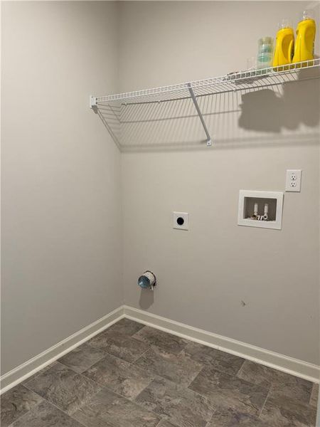 Spacious, unfurnished interior of a new home in , Braselton (Image 13).