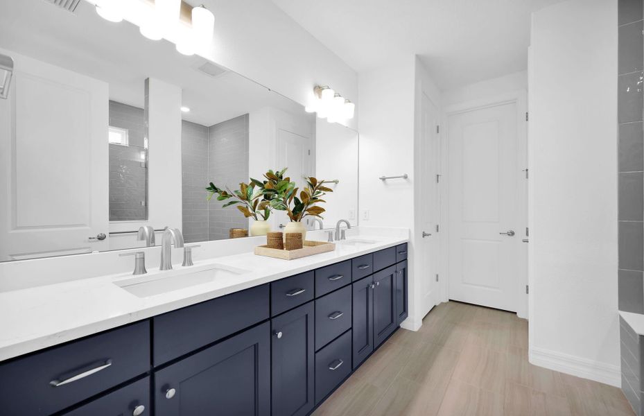Representative furnished interior of a home built from the Ashby Grand by Pulte Homes in Wingate Landing, Jacksonville (Image 11).