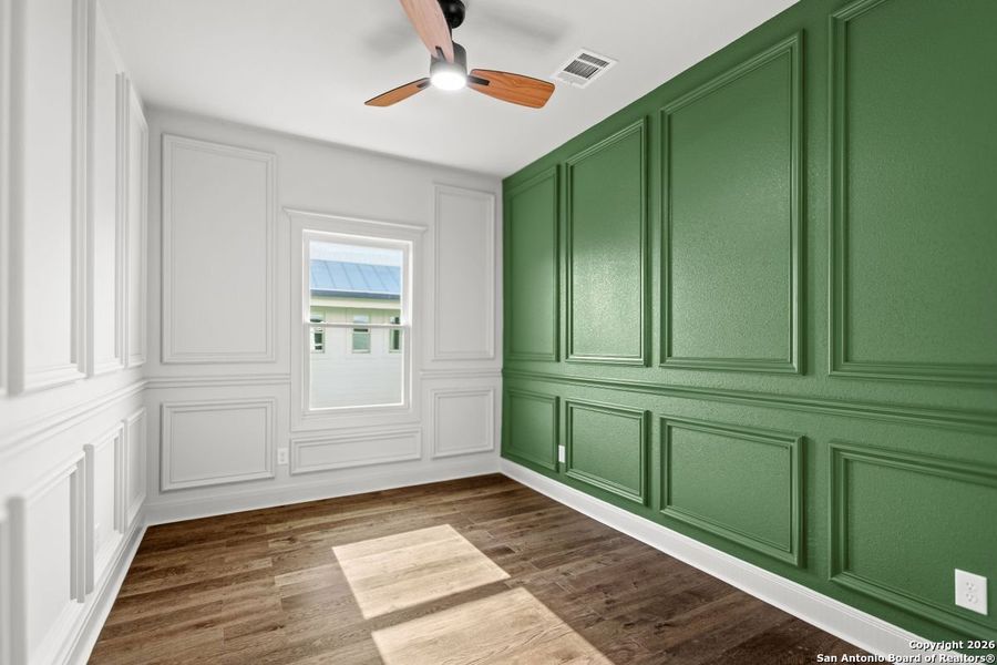 Spacious, unfurnished interior of a new home in , San Antonio (Image 20).