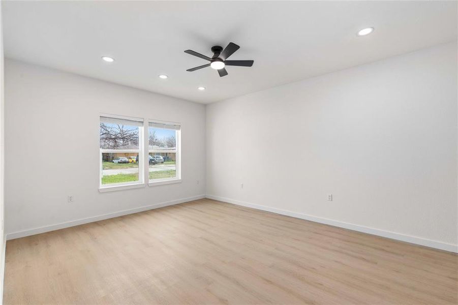 Spacious, unfurnished interior of a new home in , Brownwood (Image 26).