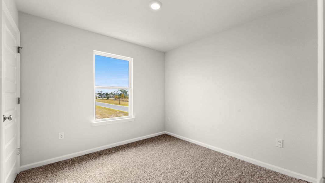 Spacious, unfurnished interior of a new home in Hodges Bayou Plantation, Panama City (Image 28).