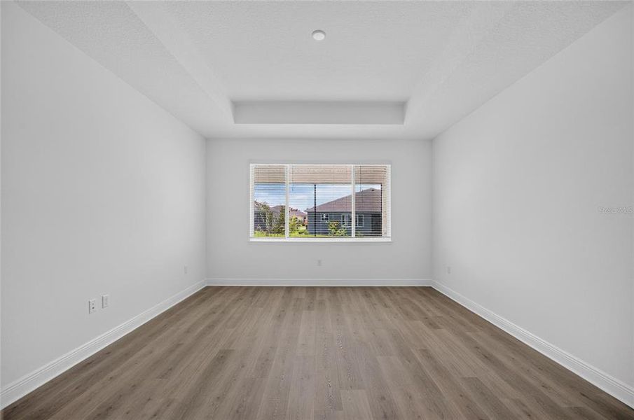Spacious, unfurnished interior of a new home in , Ocala (Image 41).