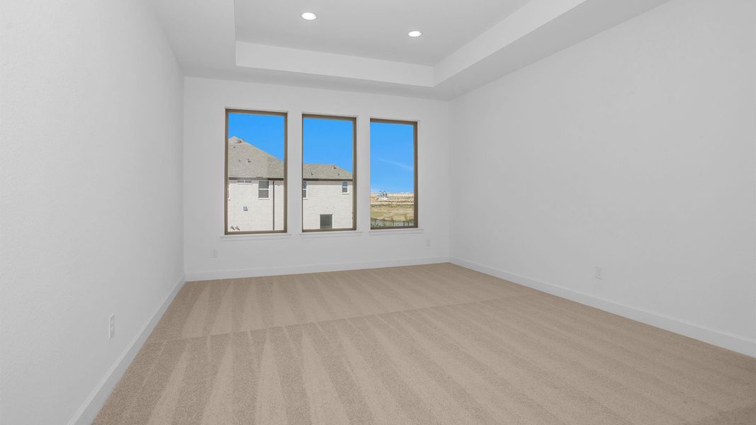 Spacious, unfurnished interior of a new home in Jordan Ranch 65', Fulshear (Image 7).