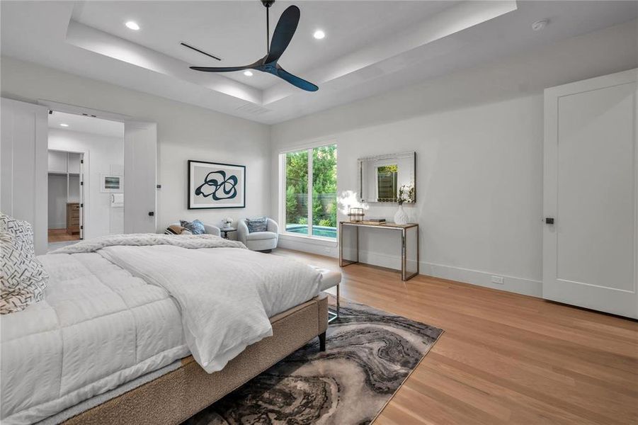 Furnished interior view inside a new home in , Dallas (Image 26).