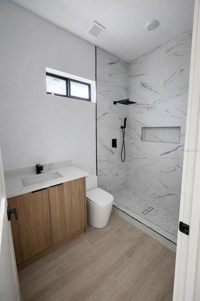 Furnished interior view inside a new home in , Port Charlotte (Image 5).