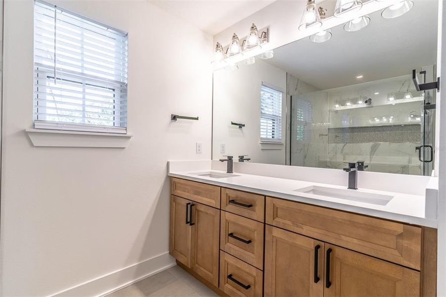 Furnished interior view inside a new home in , Orlando (Image 7).