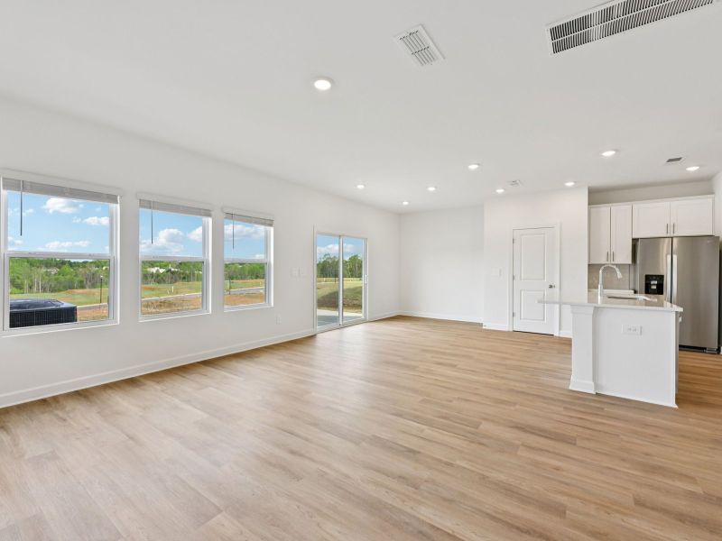 Spacious, unfurnished interior of a new home in Buffalo Ridge, Newton (Image 10). Spacious, unfurnished interior of a new home in Buffalo Ridge, Newton (Image 10).
