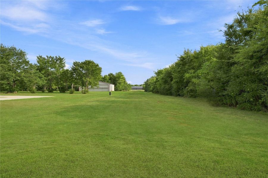 Natural landscape and outdoor views near  in Frankston (Image 36).