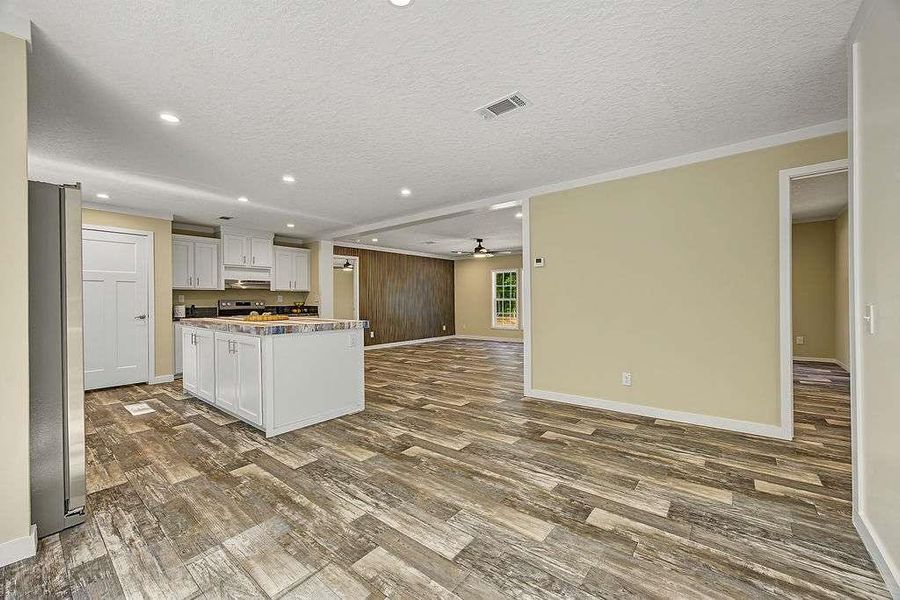 Spacious, unfurnished interior of a new home in , Eatonton (Image 22).