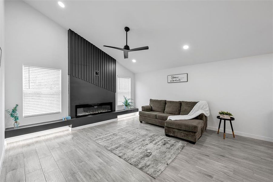 Furnished interior view inside a new home in , Waco (Image 27). Furnished interior view inside a new home in , Waco (Image 27).