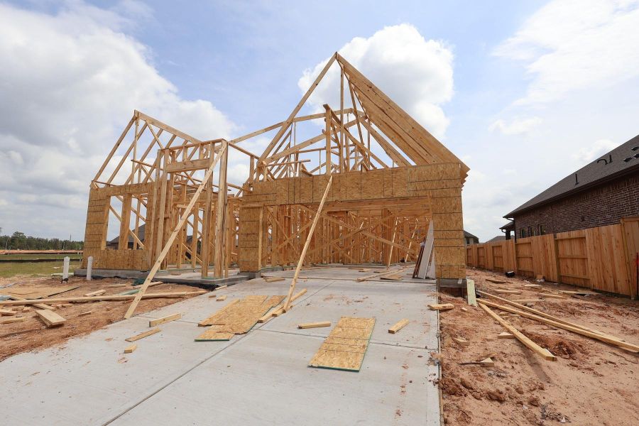 Let us show you how our advanced framing techniques have stood the test of time and allow more insulation for a quieter and more energy efficient home. Let us show you how our advanced framing techniques have stood the test of time and allow more insulation for a quieter and more energy efficient home.