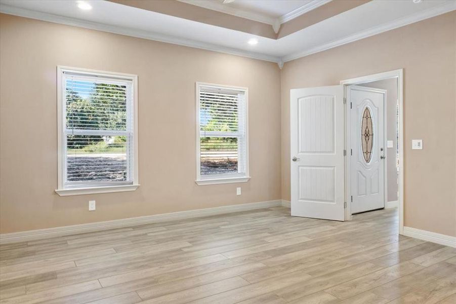 Spacious, unfurnished interior of a new home in , Corsicana (Image 28).