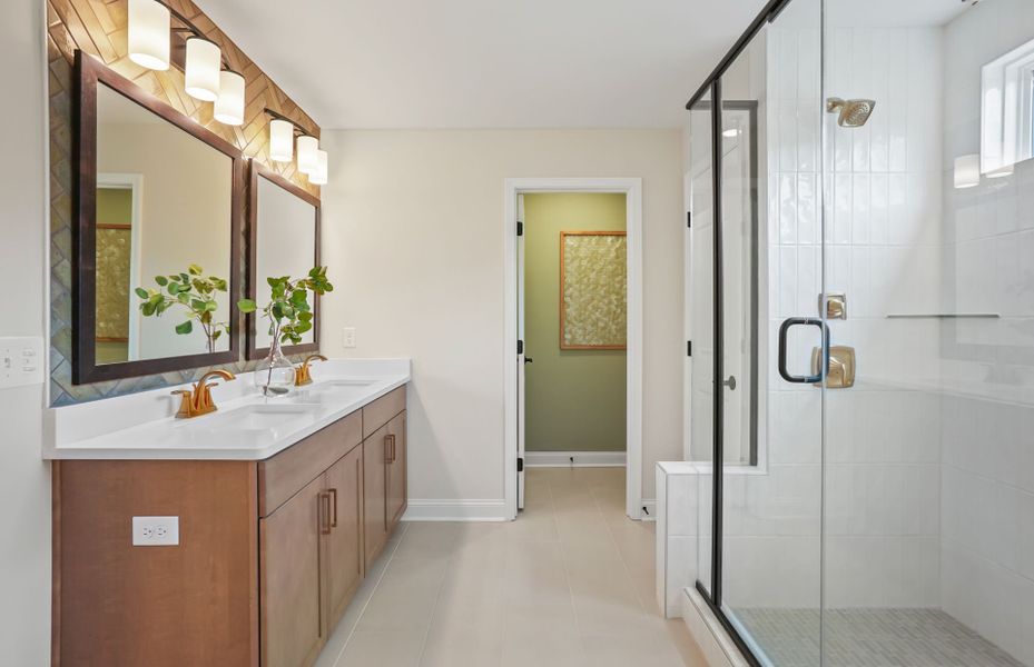 Furnished interior view inside a new home in Forest Creek, Waxhaw (Image 37).