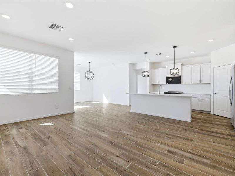 Spacious, unfurnished interior of a new home in Wildera, San Tan Valley (Image 7). Spacious, unfurnished interior of a new home in Wildera, San Tan Valley (Image 7).