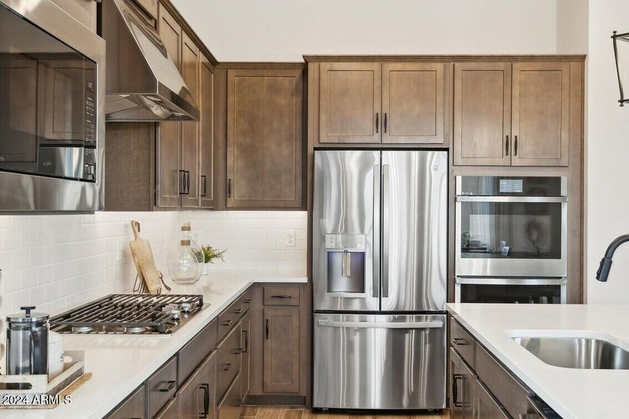 158344_Rancho Mirage 23_Sedona_Kitchen